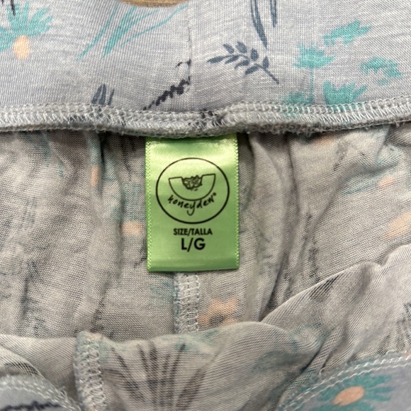 Honeydew • cropped pajama set - Picture 5 of 9